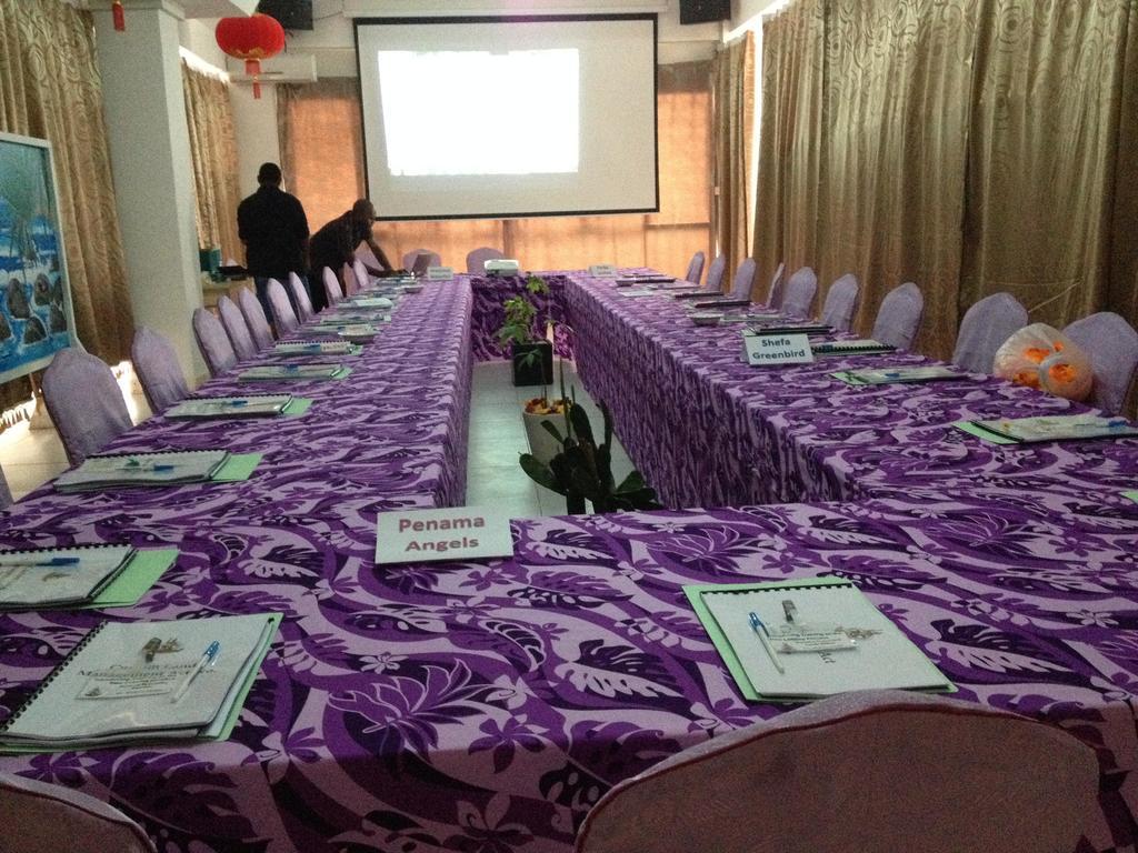 Airlines Business Hotel Port Vila Esterno foto