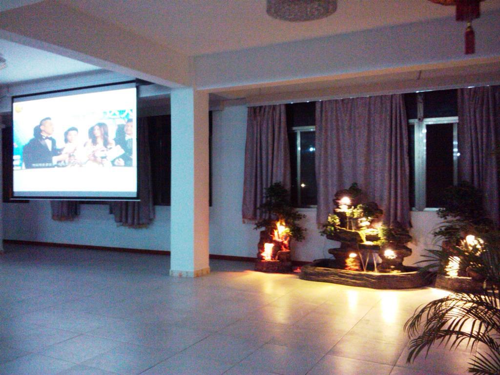 Airlines Business Hotel Port Vila Esterno foto