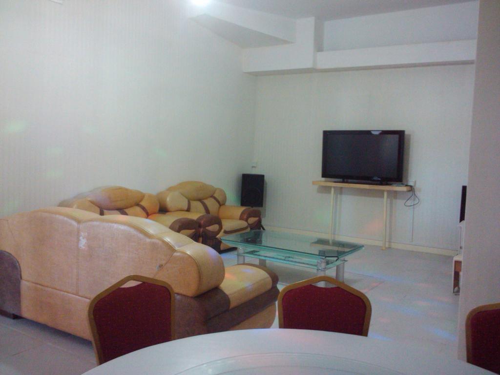 Airlines Business Hotel Port Vila Esterno foto
