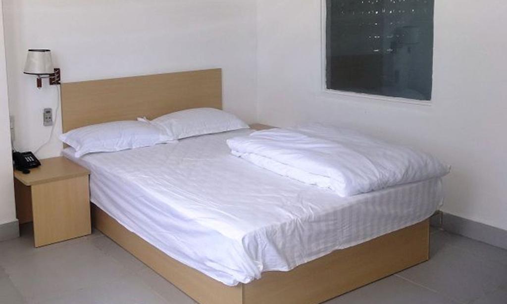 Airlines Business Hotel Port Vila Esterno foto
